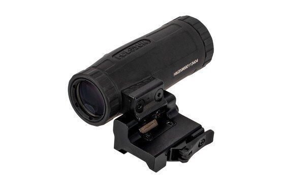 Holosun HM3X magnifier features an integrated flip-to-side mount for fast switching from CQB to ranged targets